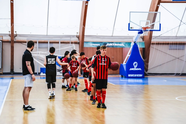 Master class of «Astana» Children's Basketball Academy for children from orphanages