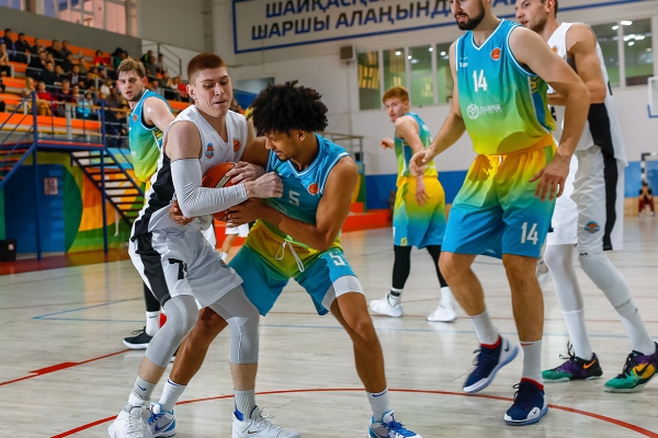 Ұлттық лига: «Каспий» vs «Астана» (1-шi ойын)