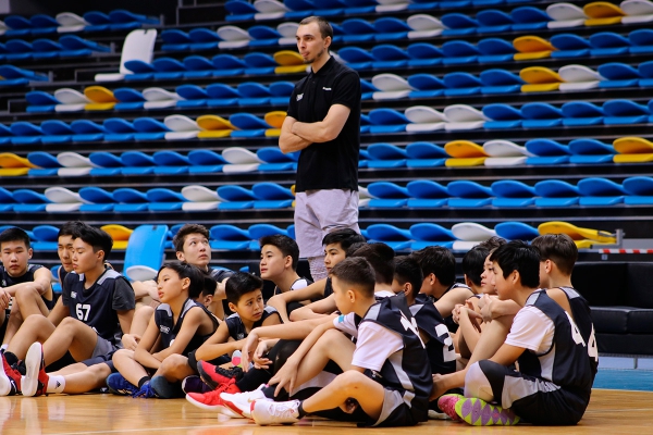 Meeting of «Astana» Children's Academy of Basketball with the players of the «Khimki» basketball club