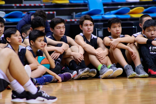 «Астана» балалар баскетбол академиясының «Химки» баскетбол клубының ойыншыларымен кездесуі