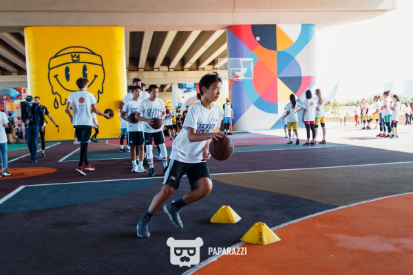 Жаңа көше баскетбол алаңында балаларға арналған «Астана» ойыншылардың шеберлік сыныбы