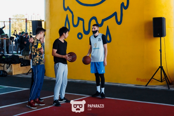 Жаңа көше баскетбол алаңында балаларға арналған «Астана» ойыншылардың шеберлік сыныбы