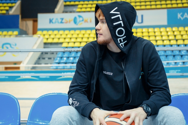 «Астана» баскетбол клубы мен қазақстандық ALIBEKOV брендінің киім топтамасының тұсаукесері
