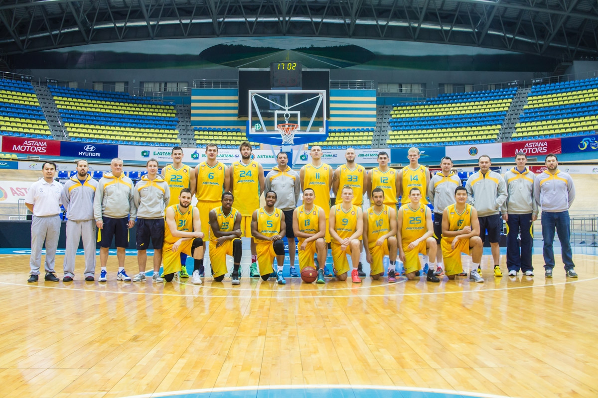 Бк астана. Астана 2005 год. Фк астана. Звезды команда астана. Звезды команда астана.